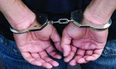 सीआरपीएफ के बंकर पर बम फेंकने वाली बुर्काधारी महिला अरेस्ट