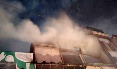पटाखे की चिंगारी से भिलाई में कपड़ा दुकान स्वाहा, लाखों का हुआ नुकसान