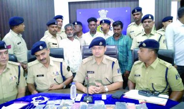 कुम्हारी थाना क्षेत्र में हुए सामूहिक हत्याकांड के मामले का पर्दाफाश, तीन आरोपी गिरफ्तार