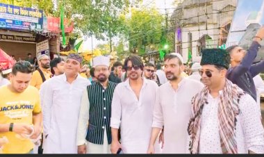 ईद मिलादुन्नबी के मौके पर फल व शरबत का किया वितरण