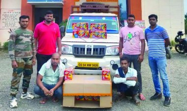 बोलेरो वाहन से साढ़े नौ लाख का पटाखा जब्त