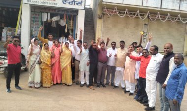 नगर पंचायत उतई में अध्यक्ष के विरुद्ध लाया अविश्वास प्रस्ताव 2 वोट के अंतर से ध्वस्त, कांग्रेसी अध्यक्ष की बची कुर्सी