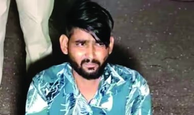 ढोल बजाने वाले ने लूटी कई लड़कियों की आबरू