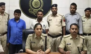 8 बाइक और 2 स्कूटी समेत दो चोर गिरफ्तार