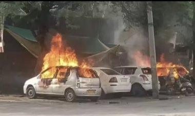 10वीं कक्षा के छात्र पर चाकू से हमला, भड़की सांप्रदायिक हिंसा, इंटरनेट और स्कूल कॉलेज बंद