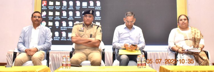 अपराधियों को सजा दिलाने डिजिटल साक्ष्य है बहुत महत्वपूर्ण, नर्सो एवं पैरामेडिक्स कर्मचारियों दी गई नवीन कानून की जानकारी