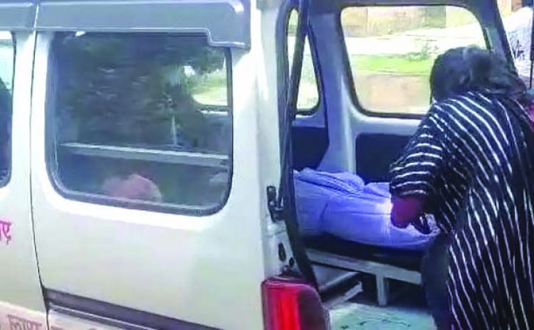 फ्री फायर गेम खेलते बालक की सड़क पर गिरकर मौत