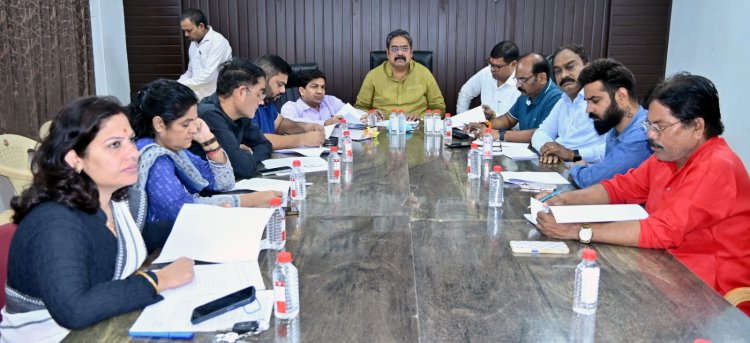 महापौर परिषद की बैठक में विभिन्न कार्य कराने की मिली स्वीकृति