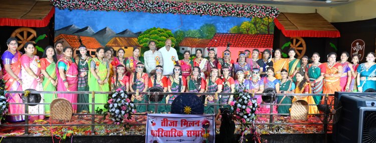 भिलाई में हजारों रेलवे परिवार ने धूमधाम से मनाई तीज मिलन समारोह, महिलाओं ने नयनाभिराम प्रस्तुतियों से बांधा समां