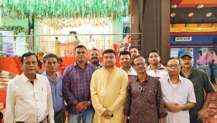 हाऊसिंग बोर्ड कालिबाड़ी में मां दुर्गा विराजित, धूप व बारिश से बचने की गई उत्तम व्यवस्था