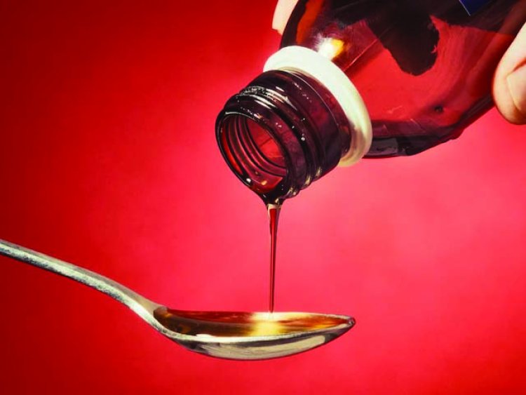 बच्चों की मौतों के बाद सरकार सख्त, अब कफ सिरप बिना डॉक्टर की पर्ची नहीं मिलेगा