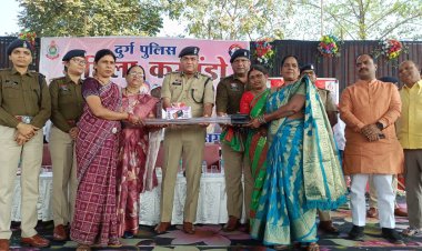 खुर्सीपार में 400 महिला कमांडो को दिया गया सिविल डिफेंस प्रशिक्षण