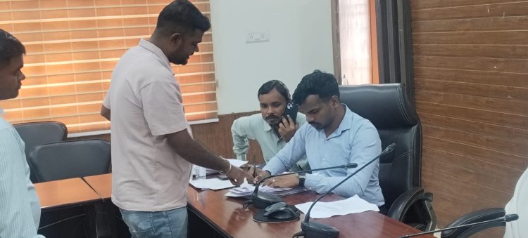 भिलाई निगम आयुक्त और मुख्य स्वास्थ्य अधिकारी को हटाने की मांग, AAP ने कलेक्टर को सौंपा ज्ञापन