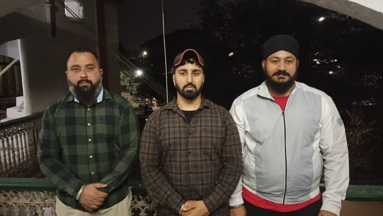 पिस्टल से लोगों को डराने वाले दुर्ग के तीन युवक गिरफ्तार, सोशल मीडिया पर वीडियो वायरल के बाद पुलिस ने की कार्रवाई