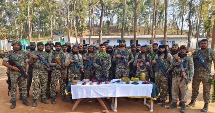 नक्सलियों की साजिश नाकाम,  बड़ी मात्रा में विस्फोटक और हथियार बरामद