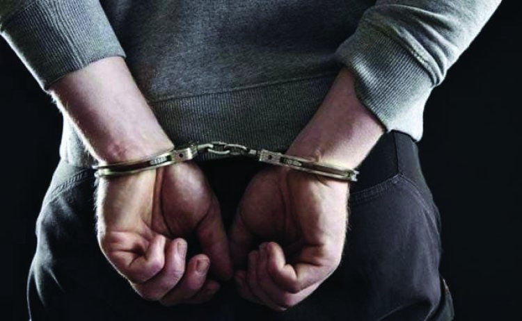 कलेक्ट्रेट अफसर बनकर 4.35 लाख की ठगी, होटल से गिरफ्तार हुआ आरोपी