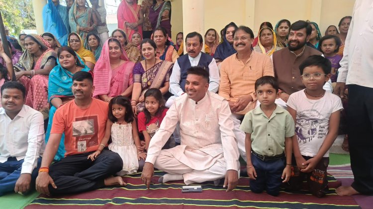 सांसद बघेल ने संतोषी पारा में किया डोम शेड का भूमि पूजन किया