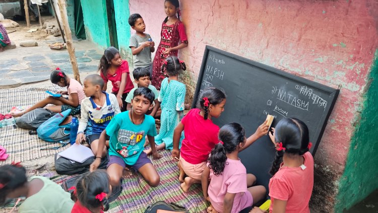बोरसी की श्रमिक बस्ती में जली शिक्षा की नई लौ, ‘दिशा’ ने बढ़ाया सहयोग का हाथ