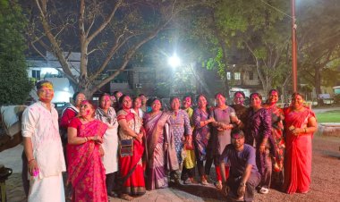 हुडको कालीबाड़ी में पारंपरिक होलिका दहन, बड़ी संख्या में श्रद्धालु शामिल