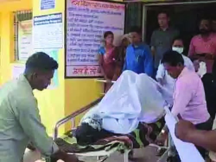 मोबाइल को लेकर प्रेमी से विवाद, 11वीं की छात्रा की जलने से मौत