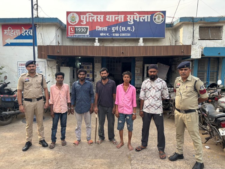 महिला सहित 6 फरार वारंटियों पर पुलिस का शिकंजा 