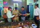 नकली शराब फैक्ट्री का भंडाफोड़, 869 बोतलें और 240 लीटर शराब जब्त, एक गिरफ्तार