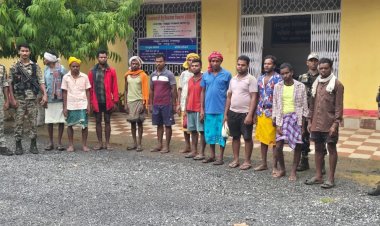 गौवंश वध मामले में बड़ी कार्रवाई, पुलिस ने 12 आरोपियों को किया गिरफ्तार, मांस और धारदार हथियार बरामद