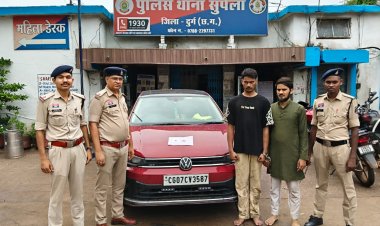 सुपेला में हेरोइन का बड़ा खेल बेनकाब: चिट्टा बेचने की तैयारी में दो तस्कर गिरफ्तार, 9.94 लाख की संपत्ति जब्त
