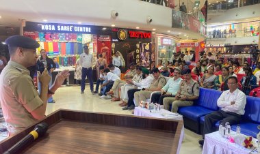 ट्रेजर आइलैंड मॉल में साइबर सुरक्षा, नशा मुक्ति और यातायात जागरूकता अभियान