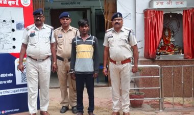 शराब के लिए पैसे मांगे, फिर दी जान से मारने की धमकी और लूट लिया मोबाइल-नकदी