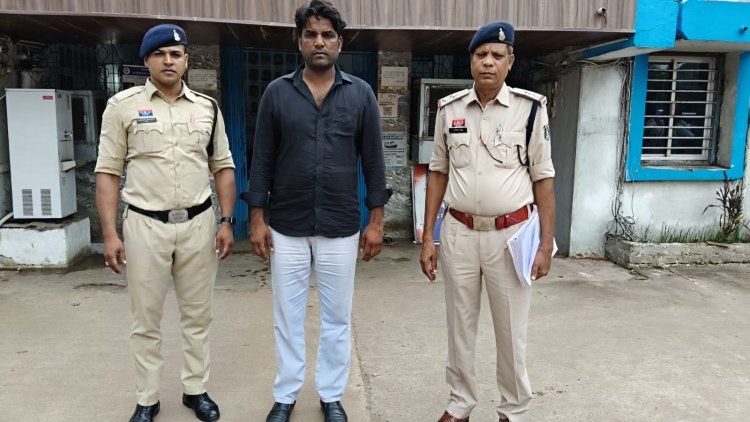 50 लाख एडवांस लेकर मकान दूसरे को बेचा, सुपेला पुलिस ने आरोपी को दबोचा
