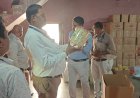 खाद्य विभाग का छापा, गंदगी के बीच बन रहा था पनीर, डेढ़ क्विंटल लड्डू समेत संदिग्ध खाद्य सामग्री नष्ट कराने के निर्देश