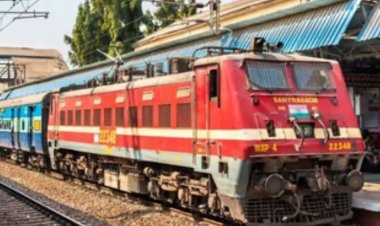 अनारक्षित टिकट पर यात्रा करने की मिली छूट