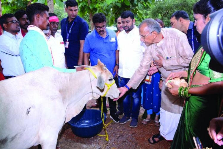 गृहमंत्री ने महिला स्वरोजगार के पांच यूनिट का किया उद्घाटन