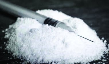 हेरोइन तस्कर पकड़ाए, आमानाका पुलिस ने दबोचा