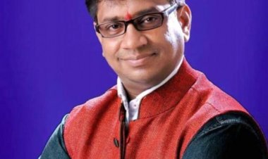 स्वामी आत्मानंद अंग्रेजी माध्यम विद्यालय फरीद नगर में स्थानीय बच्चों को प्रवेश दिलाने कलेक्टर को ज्ञापन