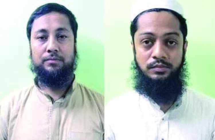 बंगाल में अलकायदा के दो संदिग्ध आतंकी गिरफ्तार, देश के खिलाफ जंग की सामग्री मिली