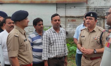 दुर्ग SP ने जामुल, छावनी तथा खुर्सीपार क्षेत्र के औद्योगिक संस्थानों का किया निरीक्षण