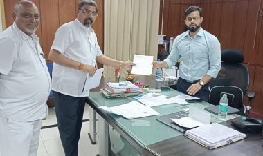 फ्लाईओवर निर्माता कंपनी के खिलाफ कलेक्टर से कार्यवाही की मांग