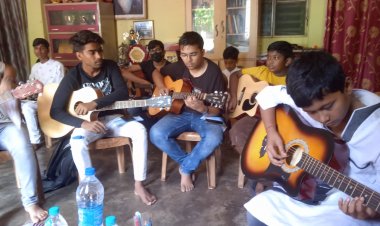 135 विद्यार्थियों ने दी संगीत,  नृत्य, वादन,चित्रकला की परीक्षा