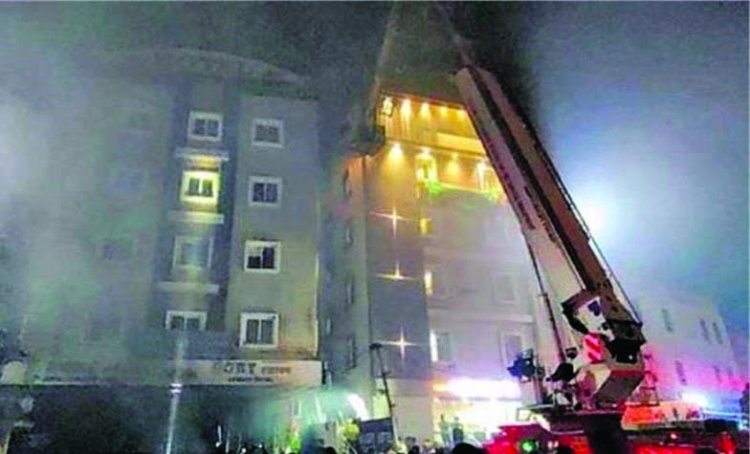 इलेक्ट्रिक स्कूटर चार्ज करते वक्त होटल में आग से आठ की मौत, पीएम मोदी ने जताया शोक