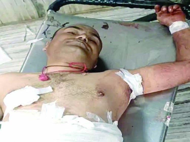 भिलाई: पूर्व पार्षद और उसके गुंडों ने रिटायर्ड फौजी को मारा चाकू, आरोपियों की तलाश में जुटी उतई पुलिस
