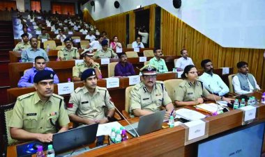 नशीले पदोथों की तस्करी को जड़ से खत्म करें -  मुख्यमंत्री भूपेश बघेल