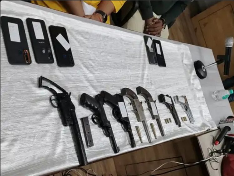 बिलासपुर में लाखों रुपए की हथियारों का जखीरा बरामद