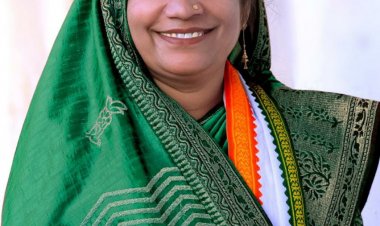 महापौर निधि से संवरेगा सार्वजनिक भवन, स्कूल और उद्यान