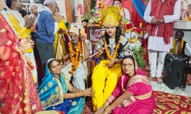 संत नहीं बन सकते तो संतोषी बन जाओ - आचार्य डॉ. विक्रांत दुबे