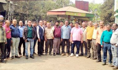 क्यू आर कोड को लेकर संयंत्र कर्मियों में आक्रोश