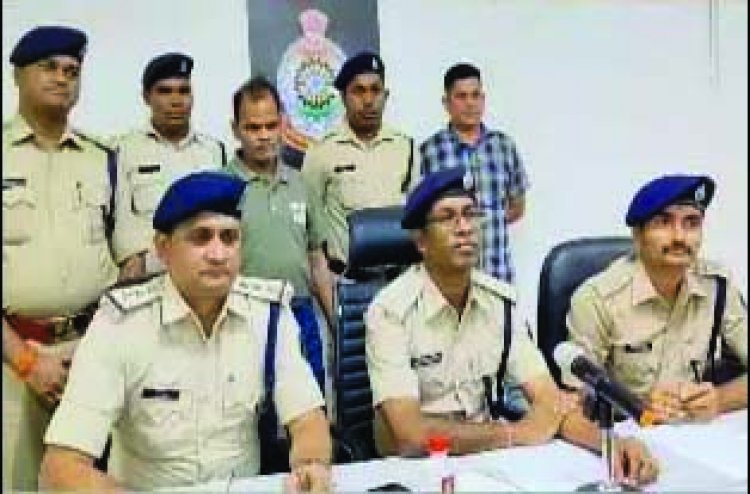 हरिद्वार के आश्रम में पकड़ा गया फर्जी पुलिस अधिकारी बनकर  70 लाख का ठगी करने वाला आरोपी