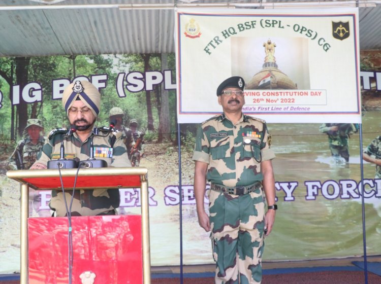 रिसाली स्थित BSF के जवानों ने मनाया 73 वां संविधान दिवस