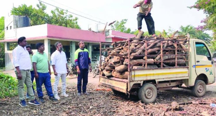 शव जलाने को रिसाली मुक्तिधाम में नहीं थी लकड़ी, एमआईसी सदस्यों ने स्थिति संभाला